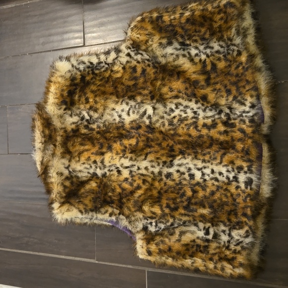 Peter Nygard Faux Fur Leopard Vest Sz XL NWOT - Picture 5 of 8